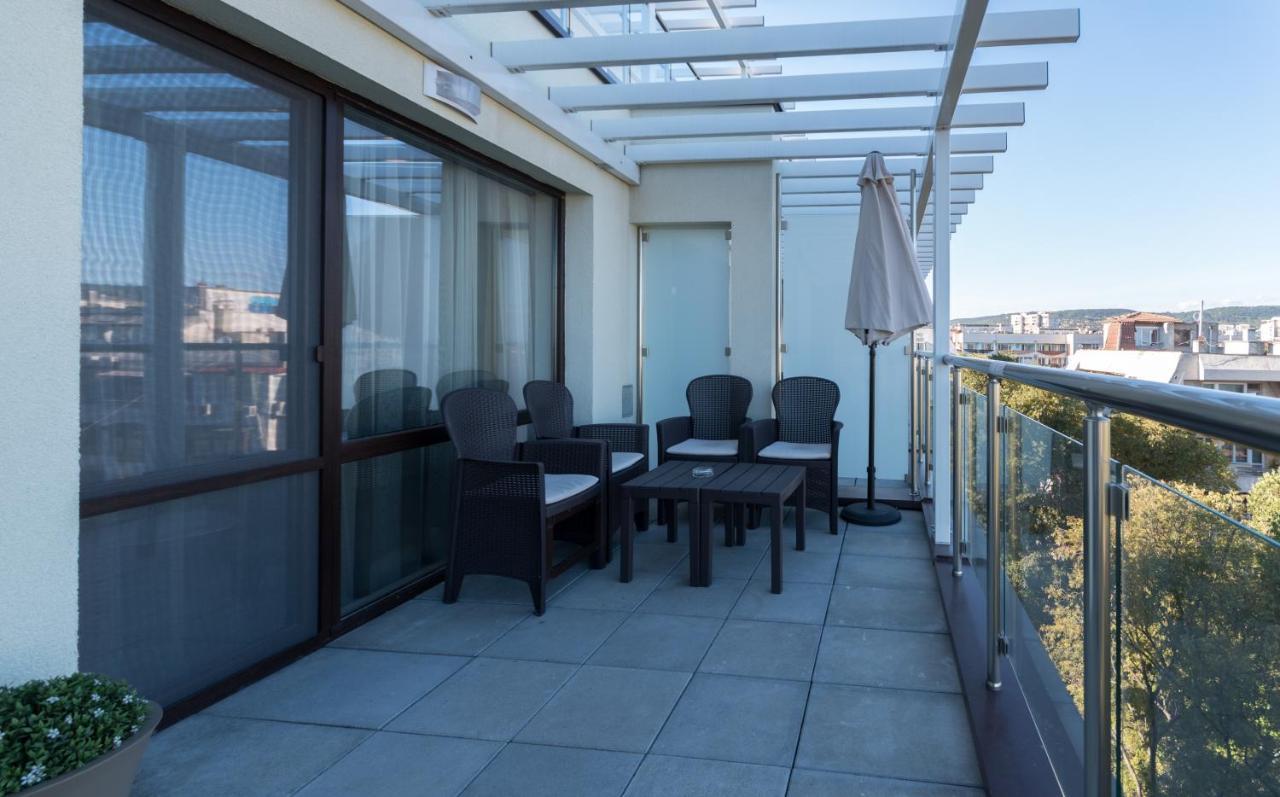 City Apartments Triumph Varna Exterior foto