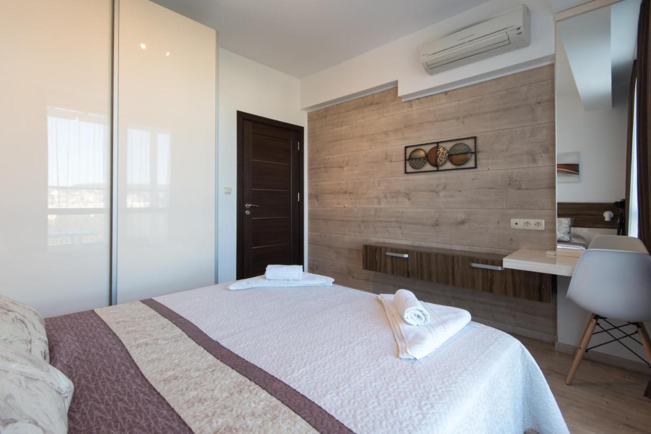 City Apartments Triumph Varna Exterior foto